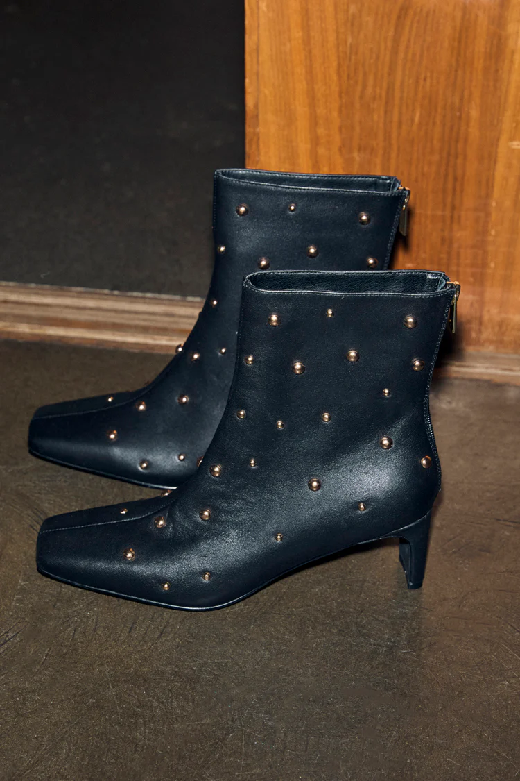 Black Leather Boots with Gold Studs - Image 5