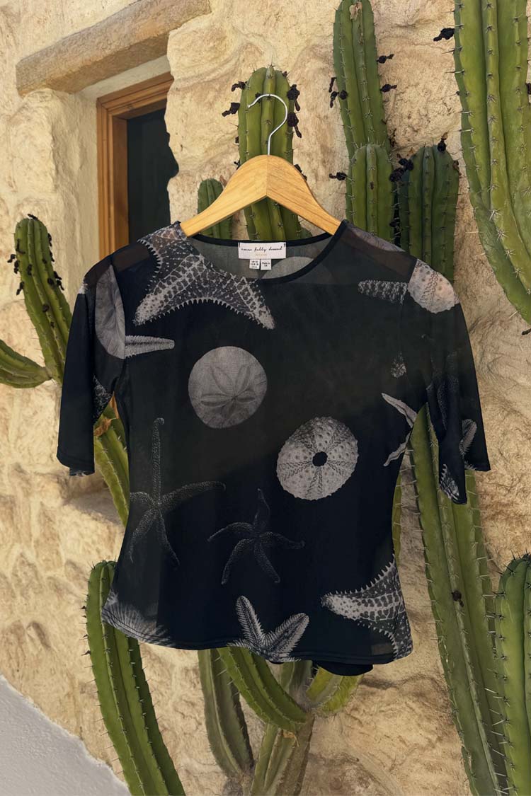 Black Seashell Mesh T Shirt - Image 6