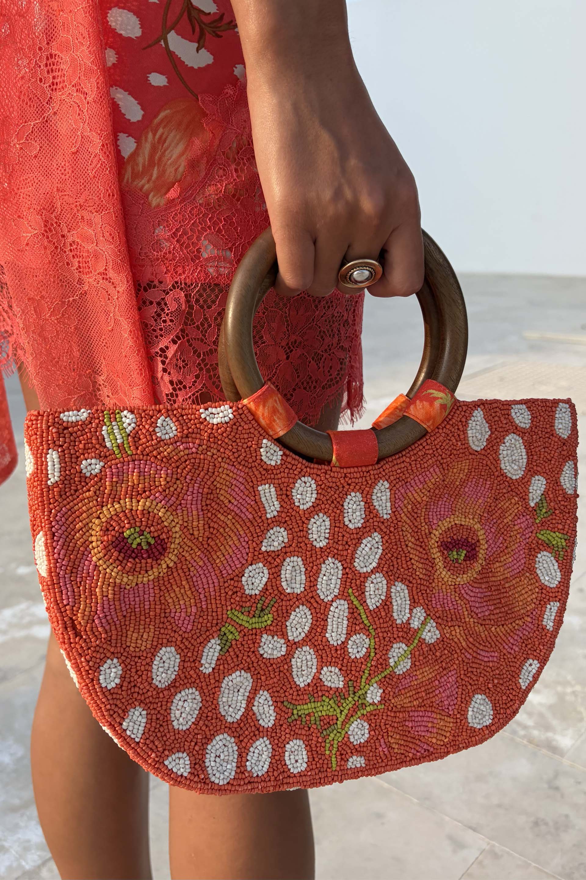 Coral Fawn Beaded Bag - Image 4