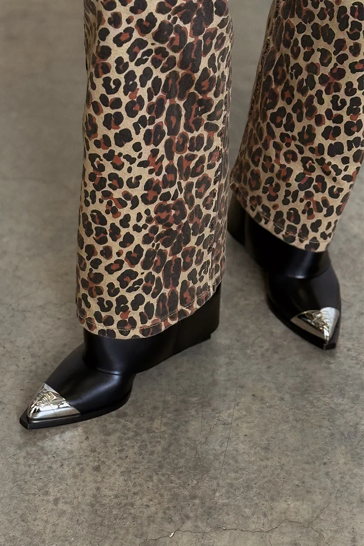 Leopard Lucia Scallop Detail Jeans - Image 7