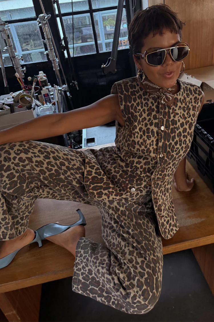 Leopard Waistcoat - Image 7