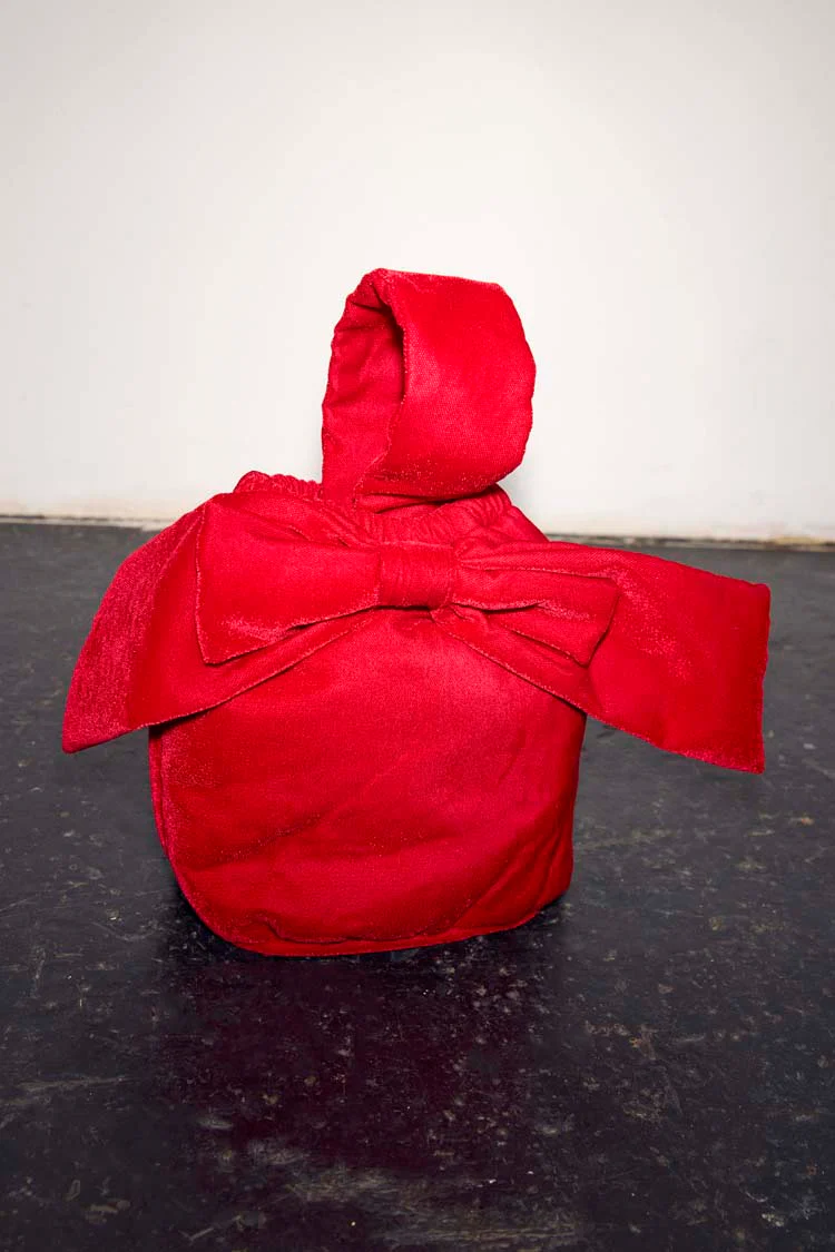 Red Velvet Bow Bag - Image 2
